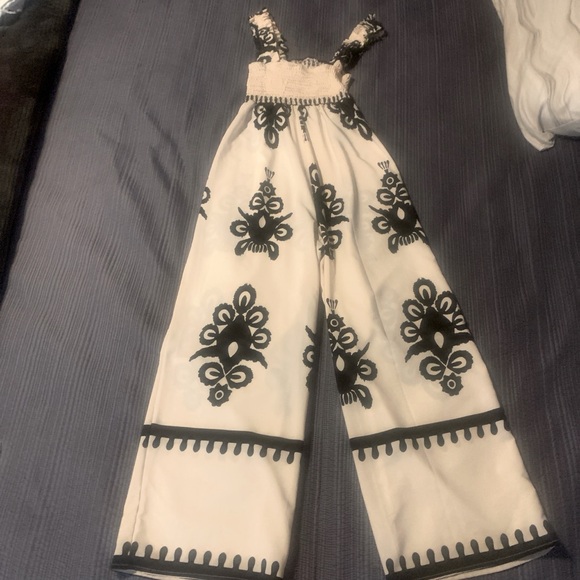 silk jumpsuit - Picture 1 of 2